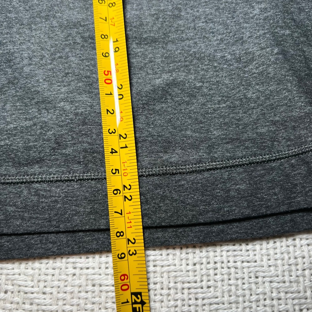 Lululemon Runderful Top Heathered Charcoal Grey Long Sleeve Running Shirt sz 6 - Picture 8 of 9